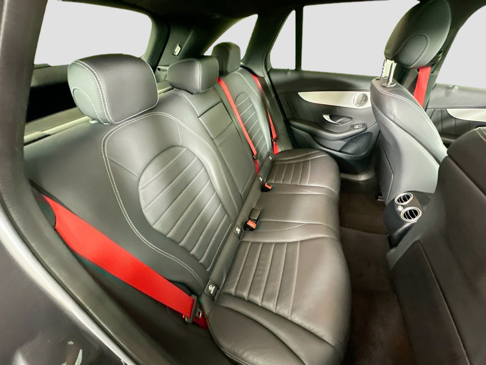 Certified 2021 Mercedes-Benz GLC 43 AMG 4MATIC image 34