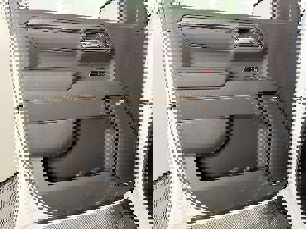 New 2026 GMC Sierra 1500 AT4 w/ AT4 Premium Package image 15