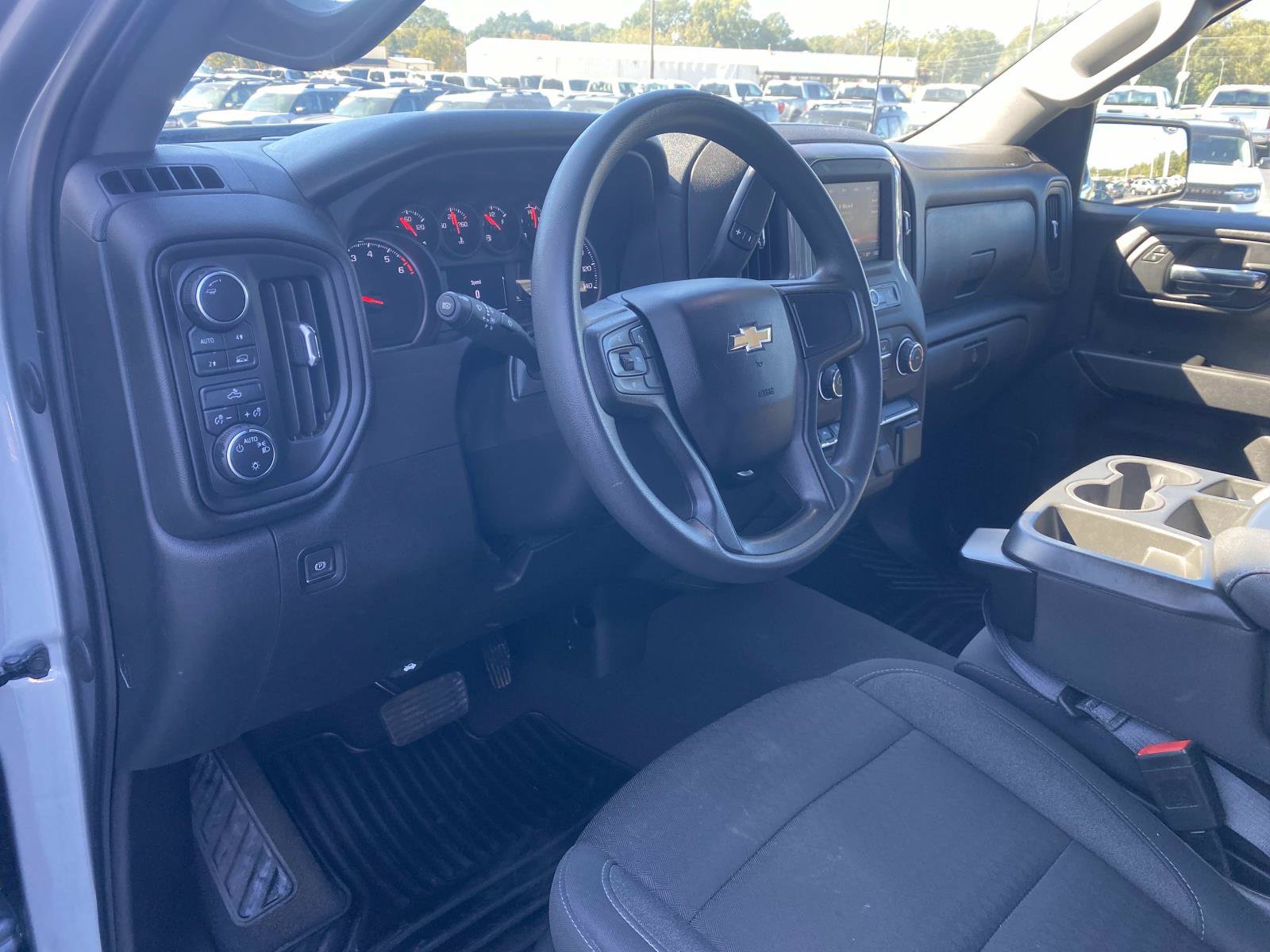Used 2024 Chevrolet Silverado 1500 Custom w/ LPO, Dark Essentials Package AWD/4WD image 19