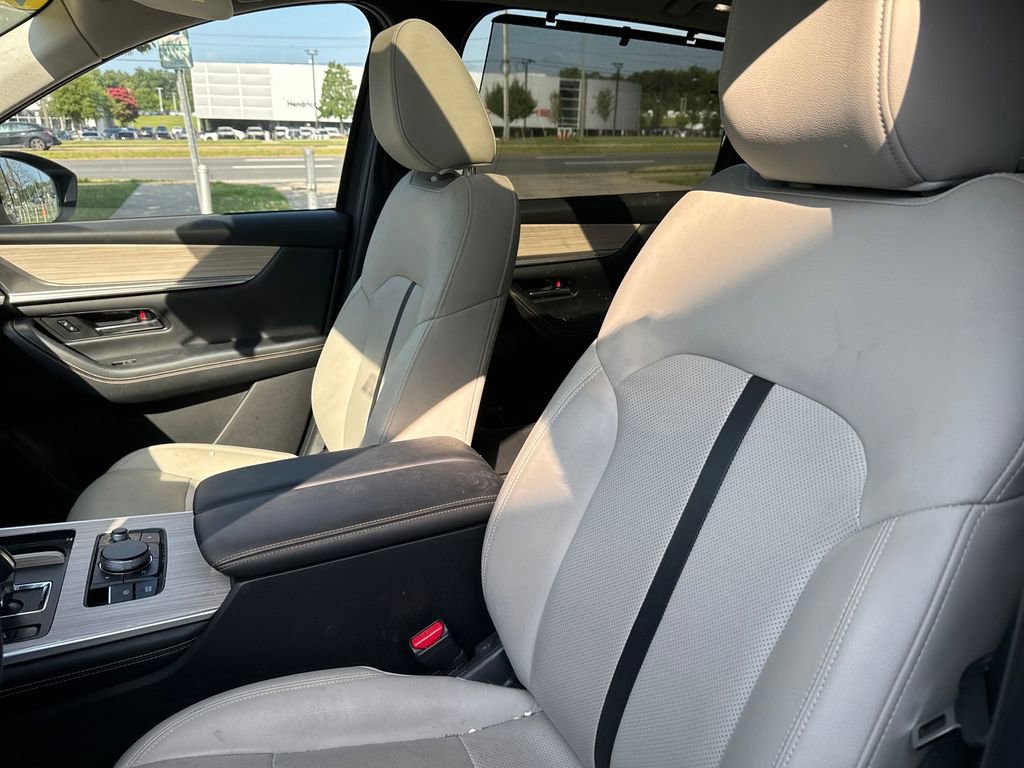 Certified 2024 MAZDA CX-90 Plug-In Hybrid w/ Premium Pkg image 10