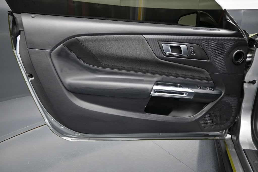 Used 2024 Ford Mustang GT RWD image 10