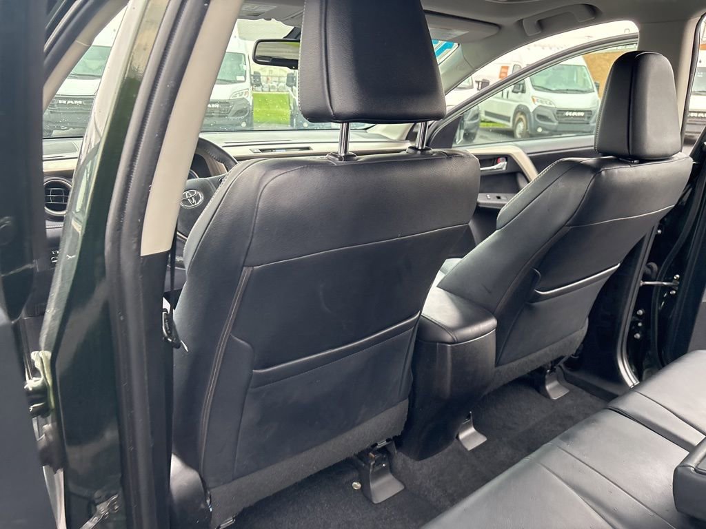 Used 2013 Toyota RAV4 Limited image 40