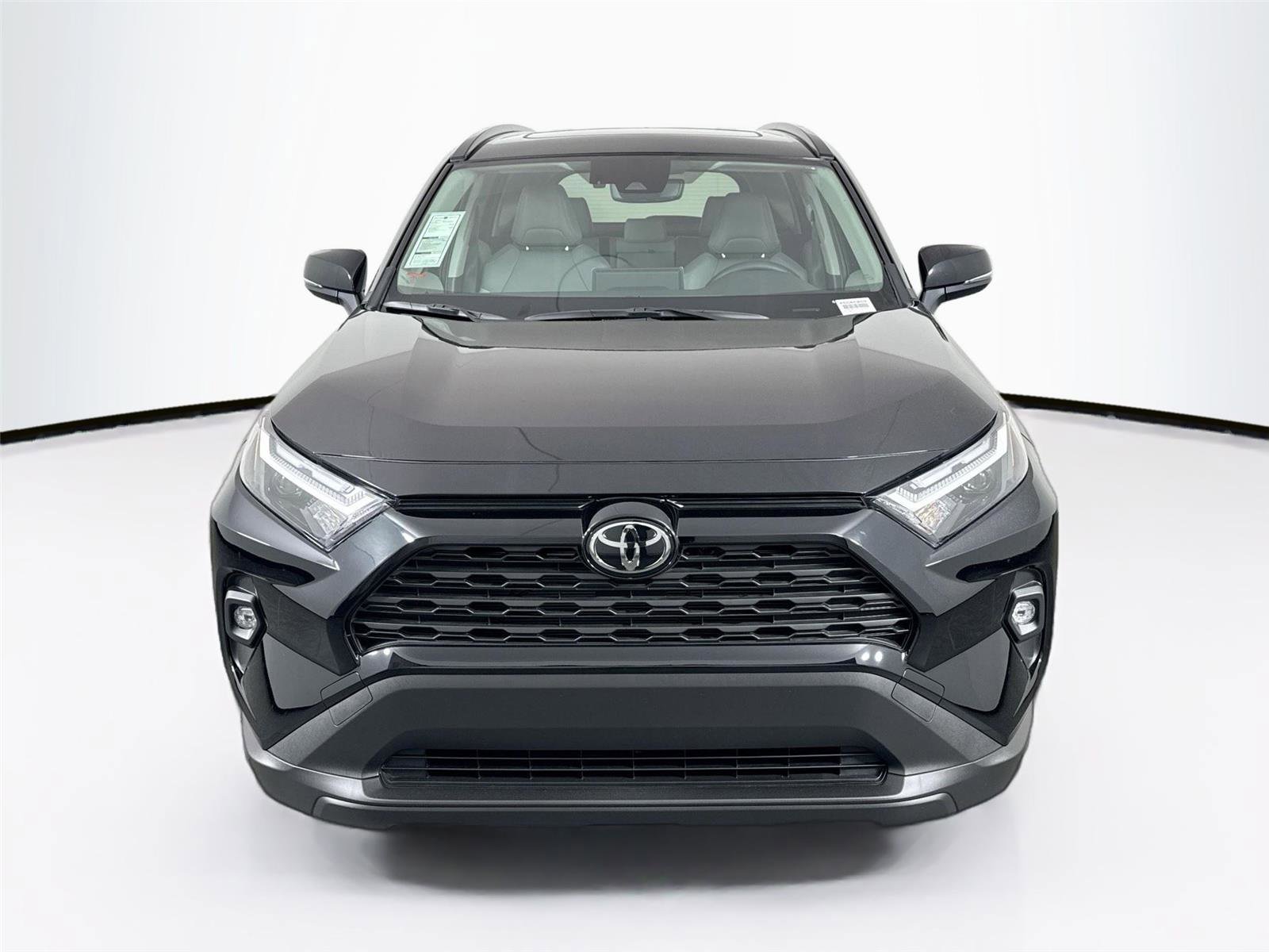 Certified 2025 Toyota RAV4 XLE Premium image 9