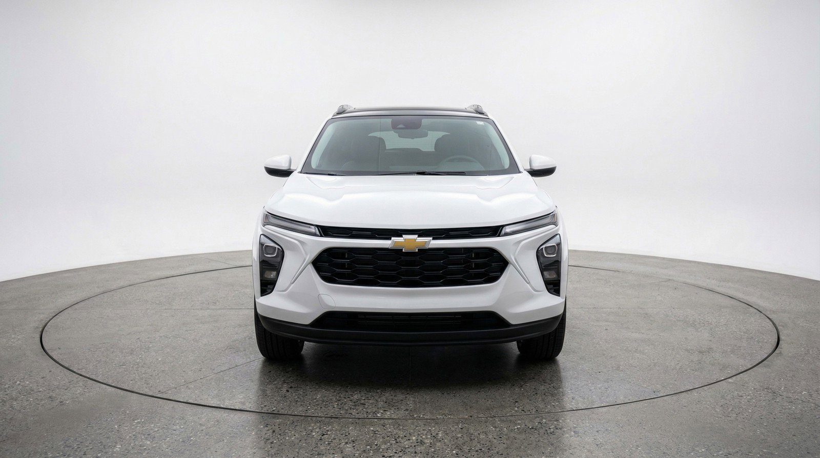 Used 2025 Chevrolet Trax LT w/ LT Convenience Package FWD image 2