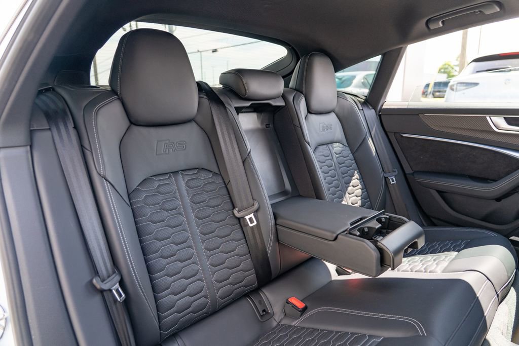 Used 2021 Audi RS 7 Sportback AWD/4WD image 18