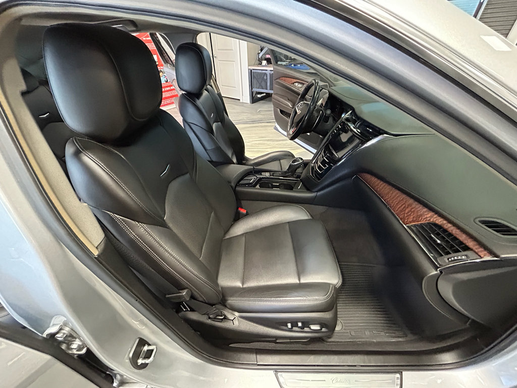 Used 2019 Cadillac CTS Luxury AWD/4WD image 42