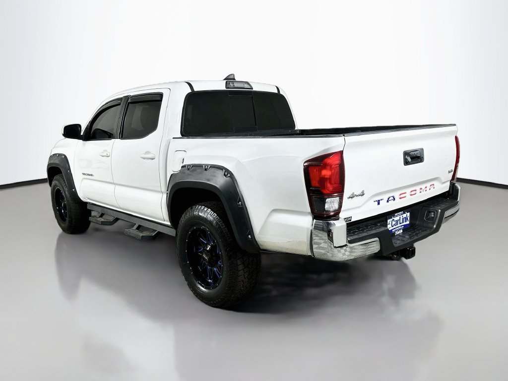 Used 2019 Toyota Tacoma SR5 AWD/4WD image 5