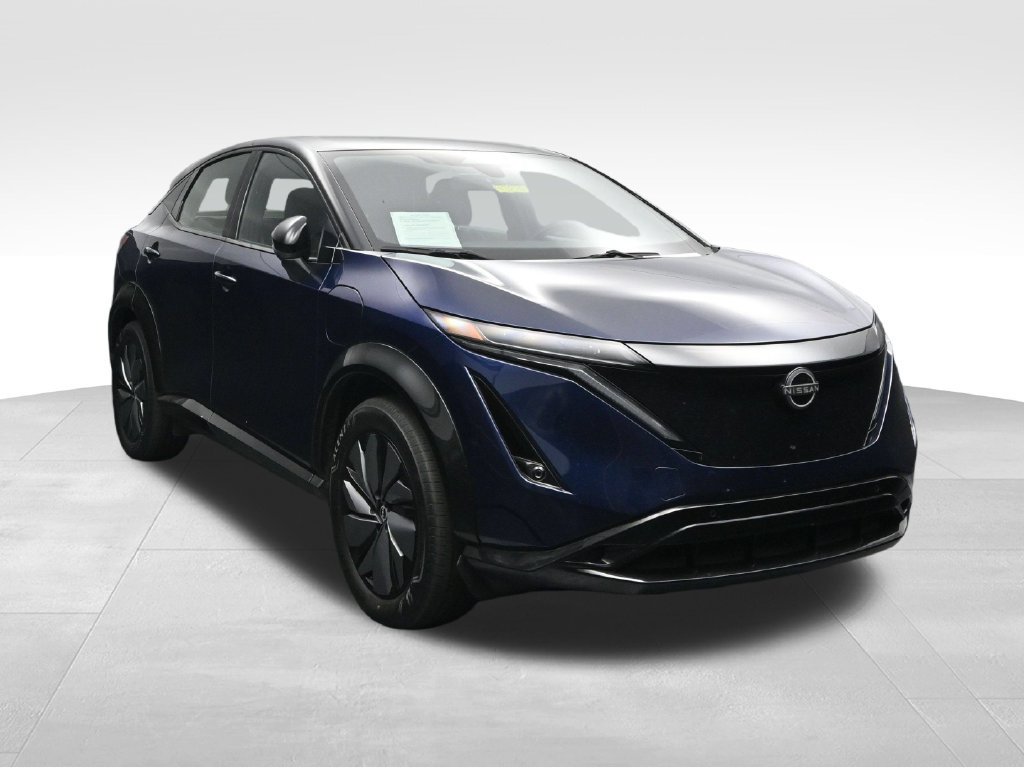 Used 2023 Nissan Ariya AWD image 7