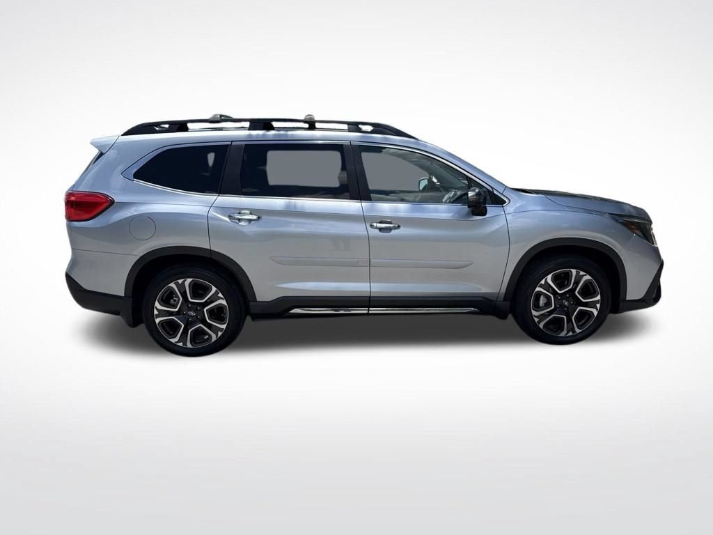 Used 2023 Subaru Ascent Touring w/ Popular Package #2A AWD/4WD image 4