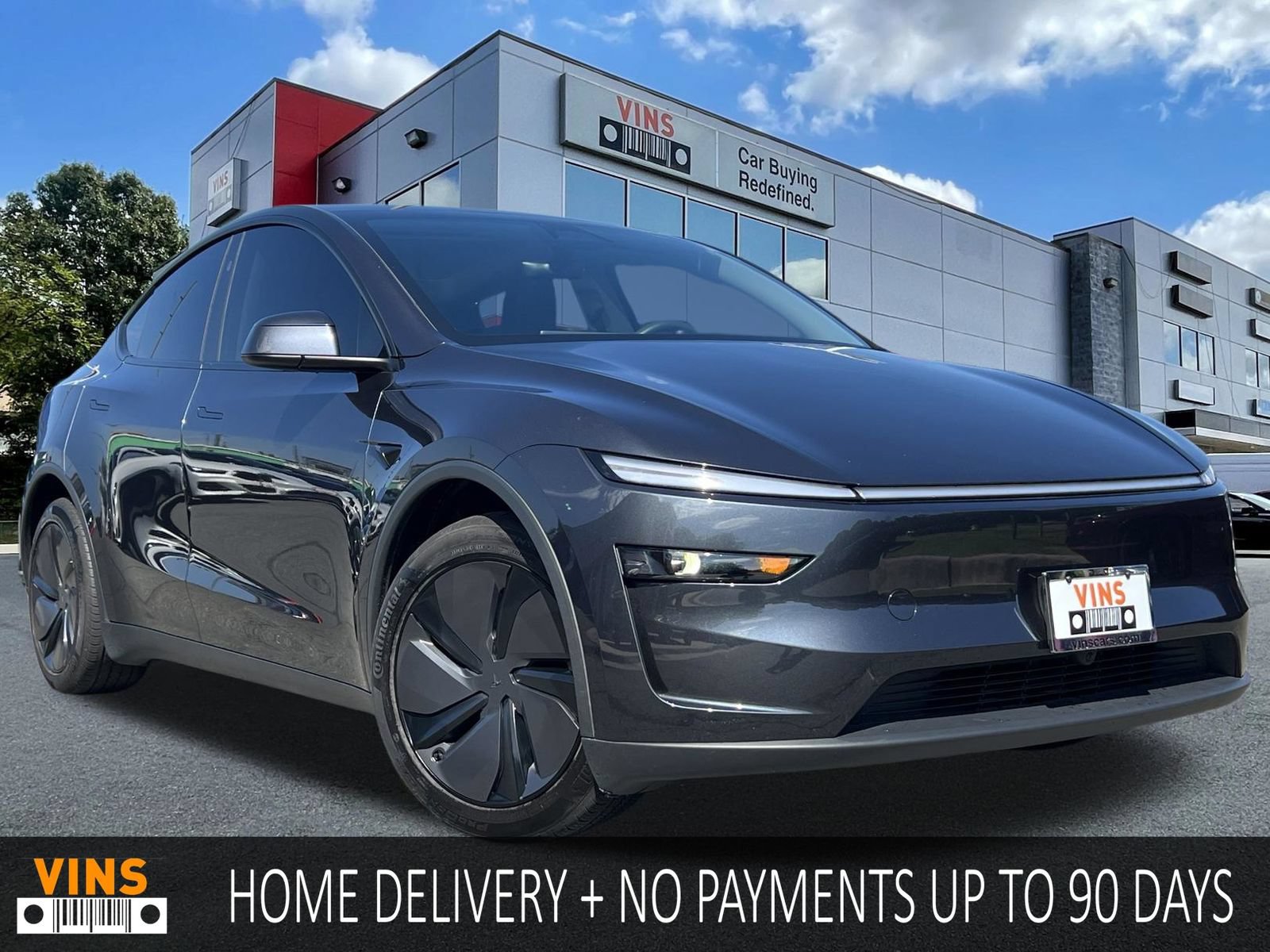 Used 2026 Tesla Model Y AWD image 1