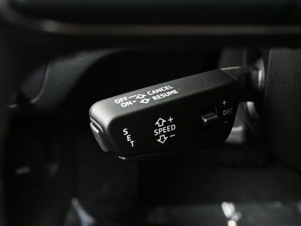 Used 2024 Audi Q5 2.0T Premium w/ Convenience Package image 22