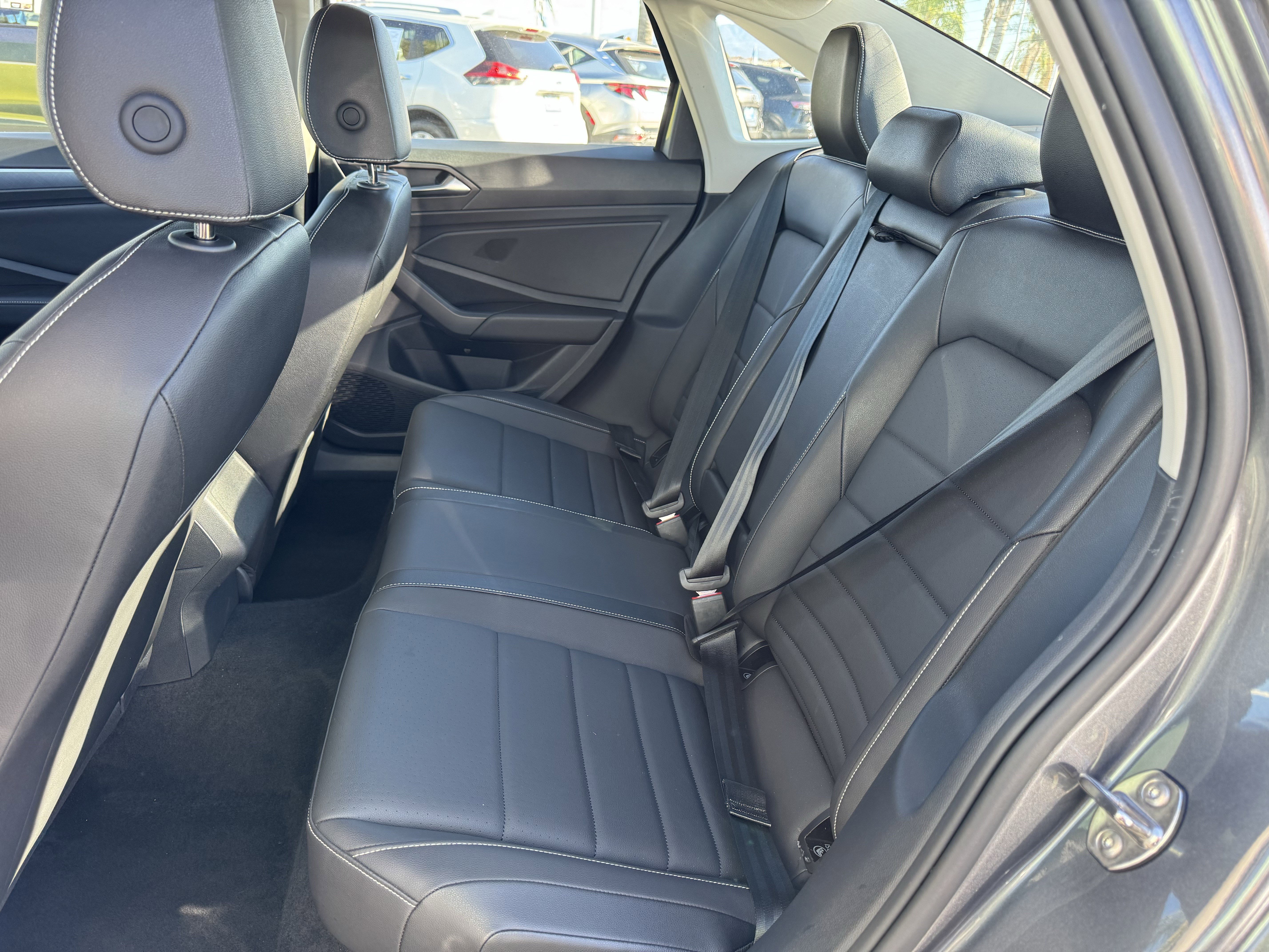 Certified 2024 Volkswagen Jetta SE image 34