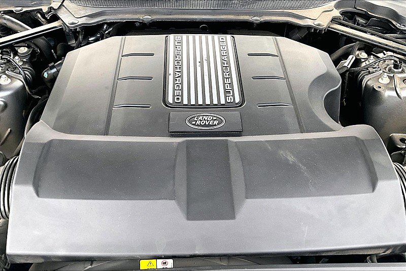 Used 2018 Land Rover Range Rover image 31