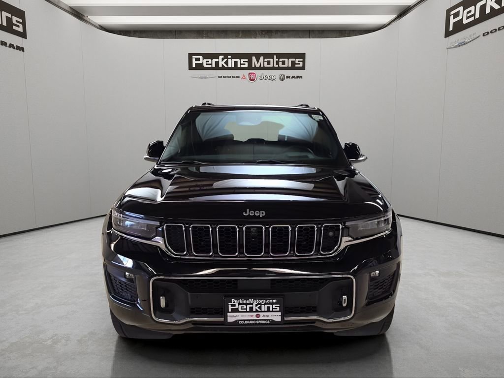 Used 2024 Jeep Grand Cherokee Overland w/ Adv Protech Group III AWD/4WD image 8