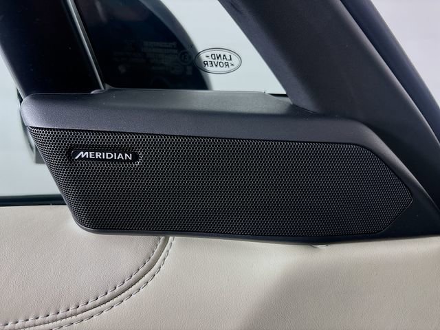 Used 2023 Land Rover Range Rover SE image 21