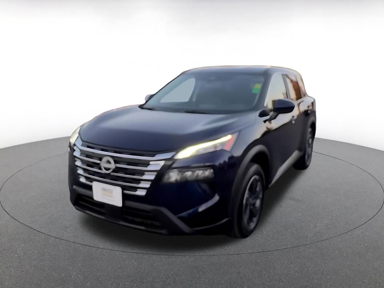 Used 2025 Nissan Rogue SV image 7