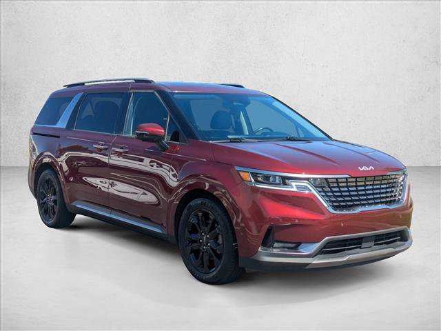 Used 2023 Kia Carnival SX Prestige image 3