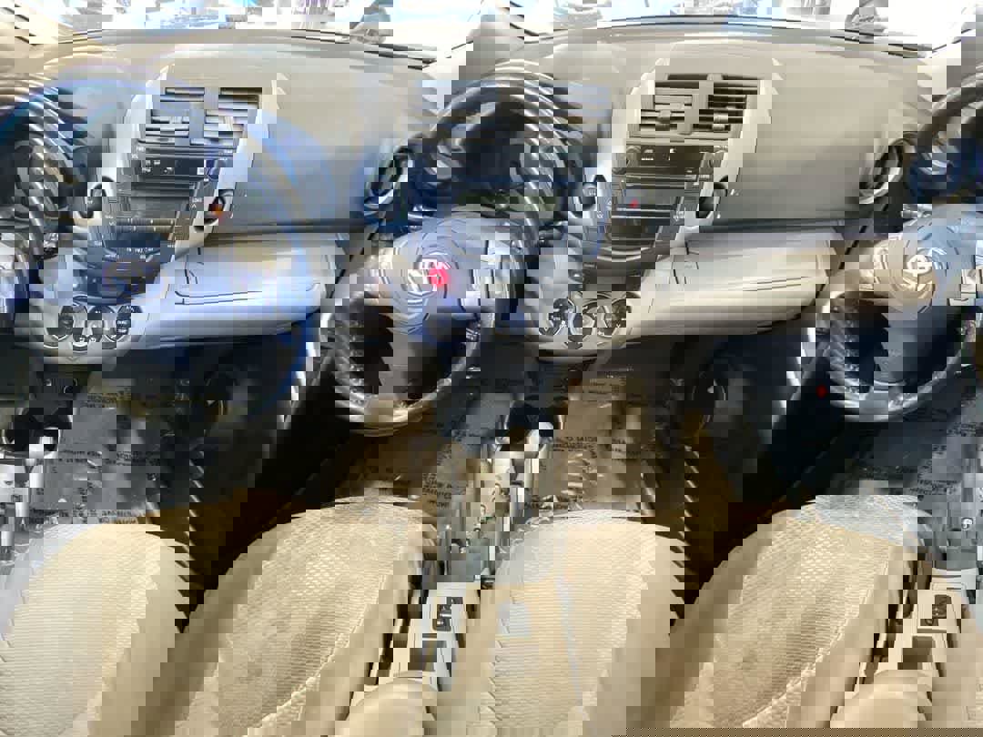 Used 2008 Toyota RAV4 Limited image 22