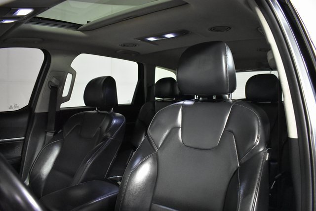 Used 2020 Kia Telluride S w/ S 8 Passenger Seating Package image 10