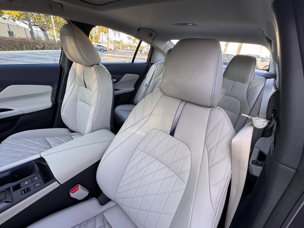 New 2026 Nissan Sentra SL w/ Floor Mat Package FWD image 10