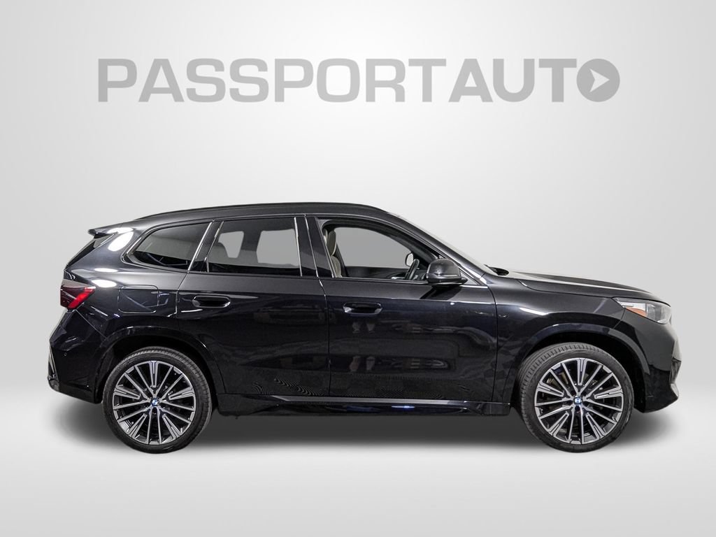 Used 2025 BMW X1 xDrive28i w/ Technology Package AWD/4WD image 8