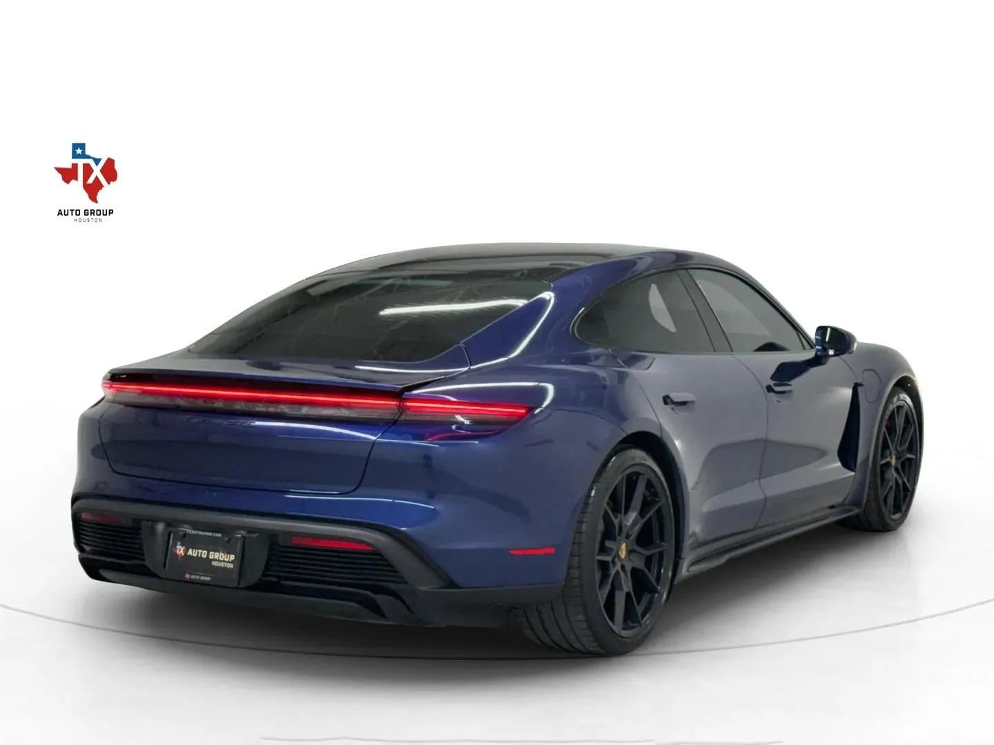 Used 2023 Porsche Taycan GTS AWD/4WD image 5