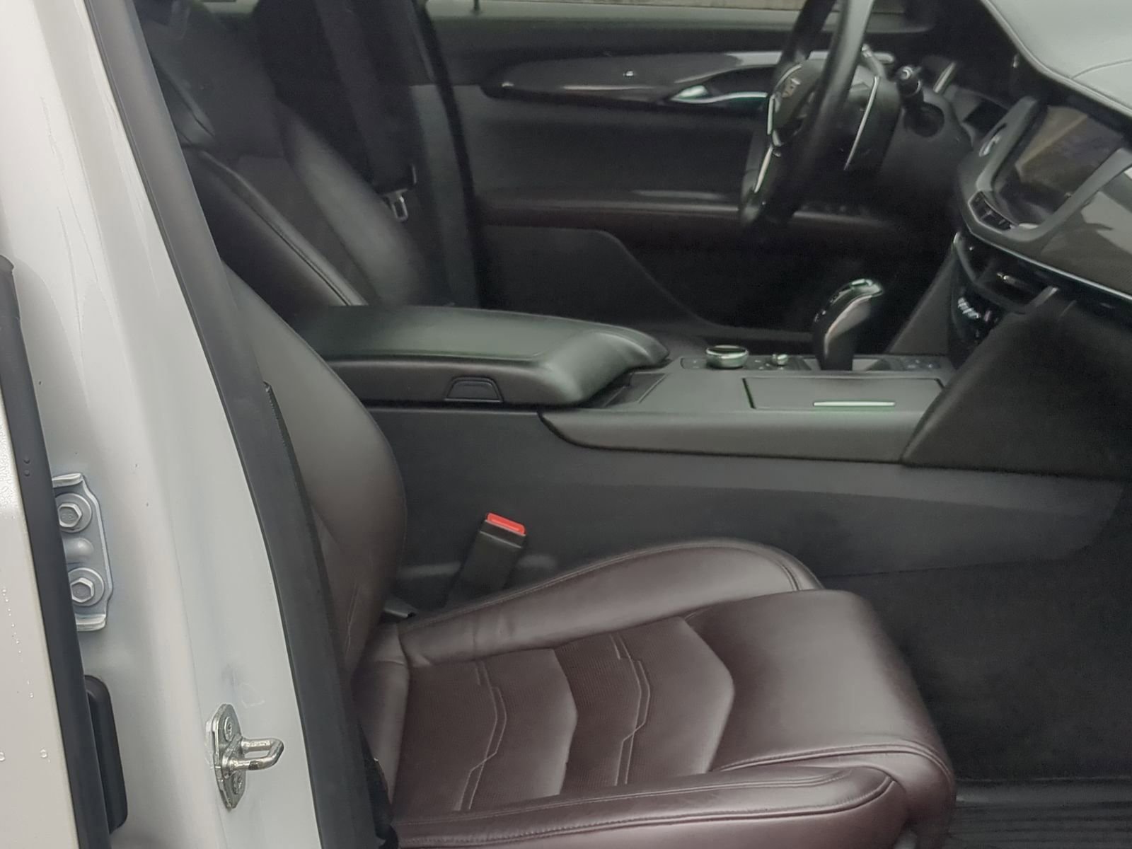 Used 2019 Cadillac CT6 Sport w/ Active Chassis Package 20" image 28