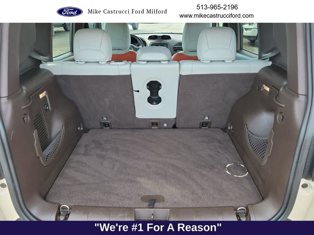 Used 2016 Jeep Renegade Limited AWD/4WD image 28