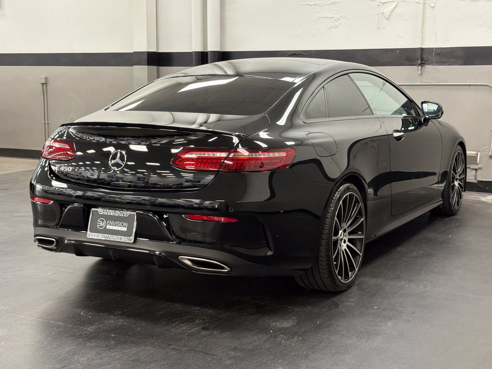 Used 2022 Mercedes-Benz E 450 Coupe image 13