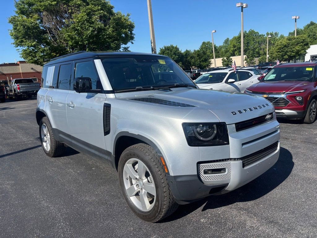 Used 2020 Land Rover Defender 110 First Edition AWD/4WD image 5