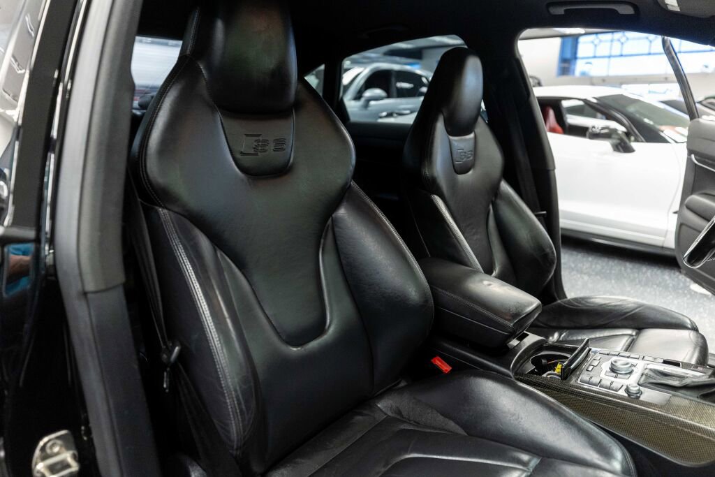 Used 2007 Audi S6 Sedan AWD/4WD image 15