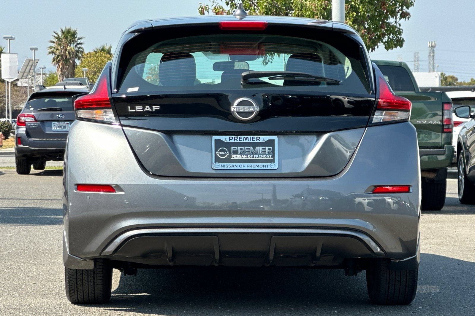 Certified 2025 Nissan Leaf S FWD image 5