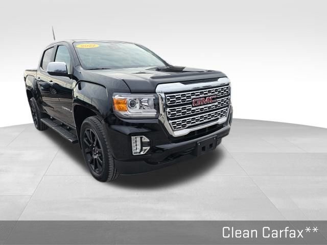 Used 2022 GMC Canyon Denali w/ Denali Black Edition Package image 2