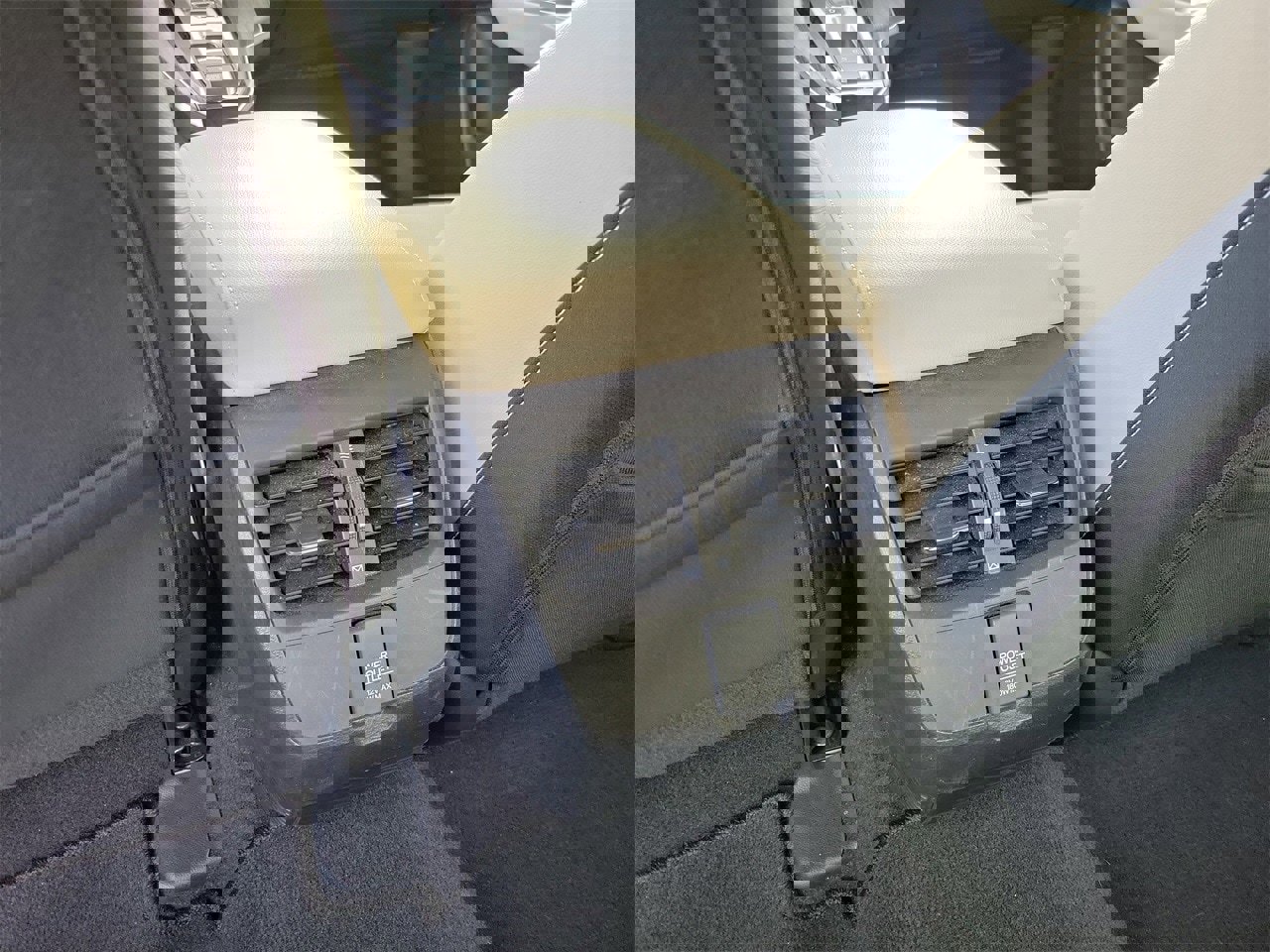 Used 2018 Honda Clarity Plug-In Hybrid image 11