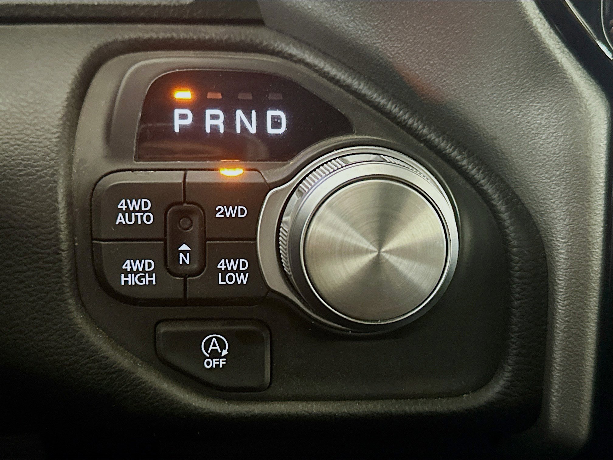 Used 2025 RAM 1500 Laramie image 25