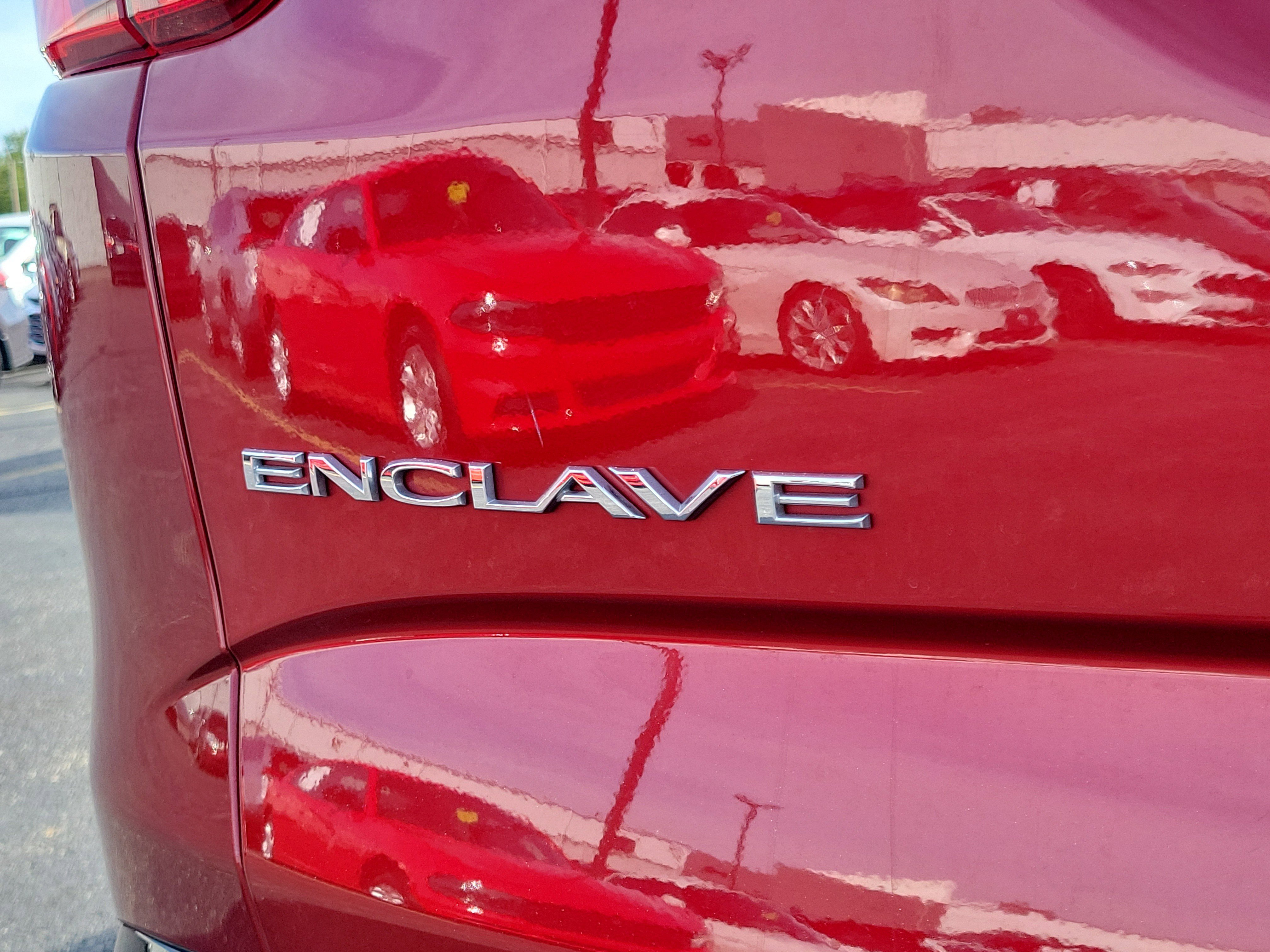 Used 2024 Buick Enclave Premium image 6