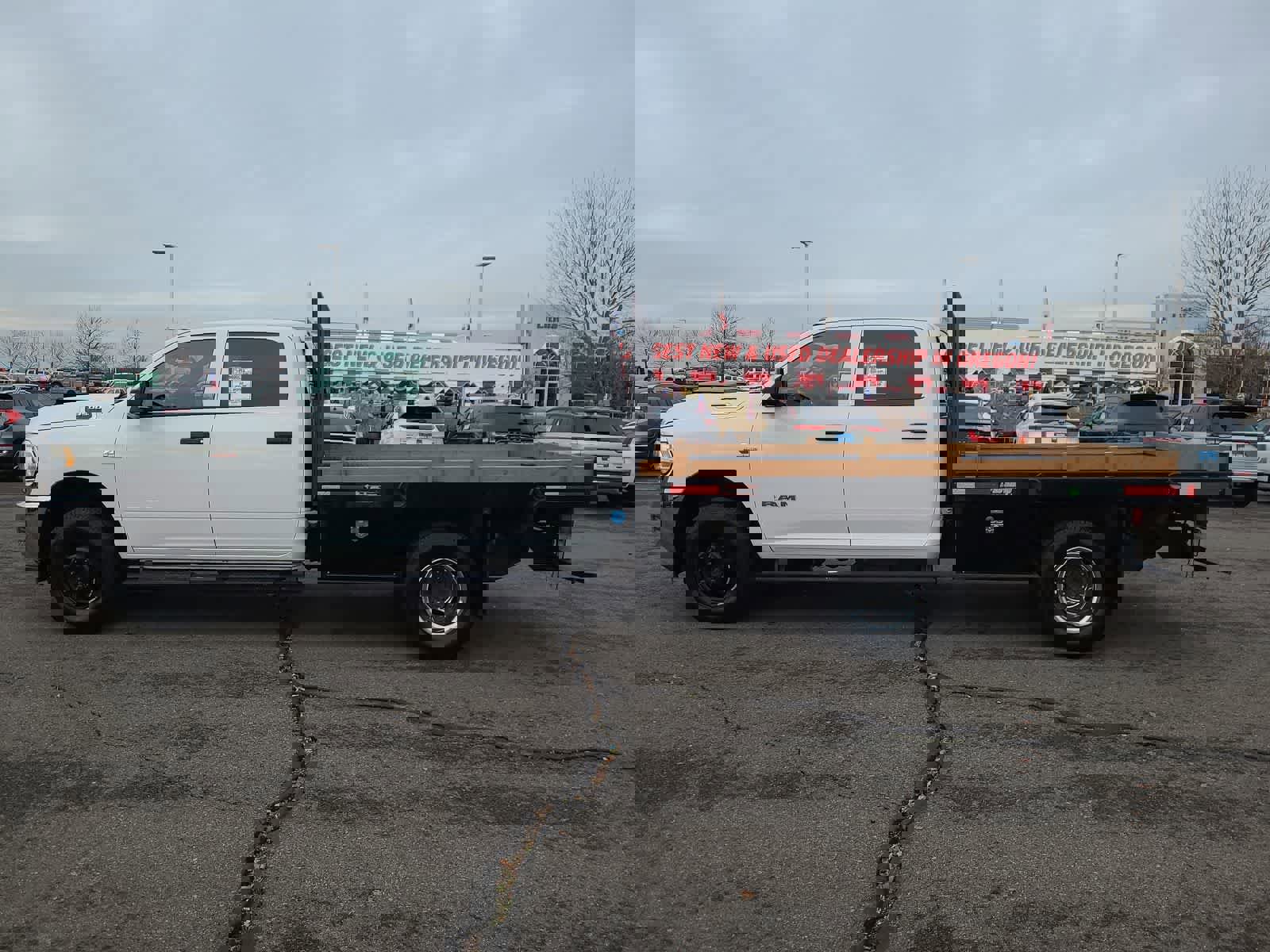 Used 2021 RAM 3500 Tradesman w/ Chrome Appearance Group image 11