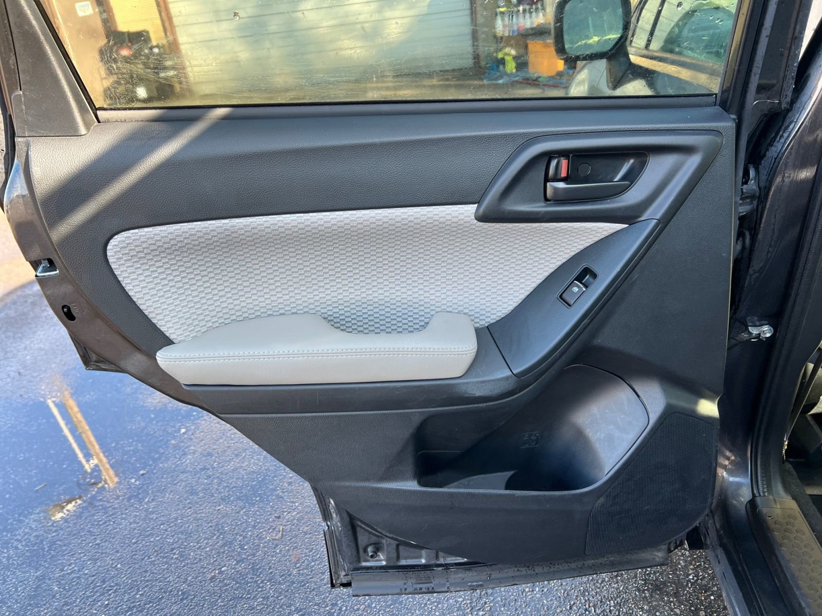 Used 2018 Subaru Forester 2.5i Premium AWD/4WD image 28