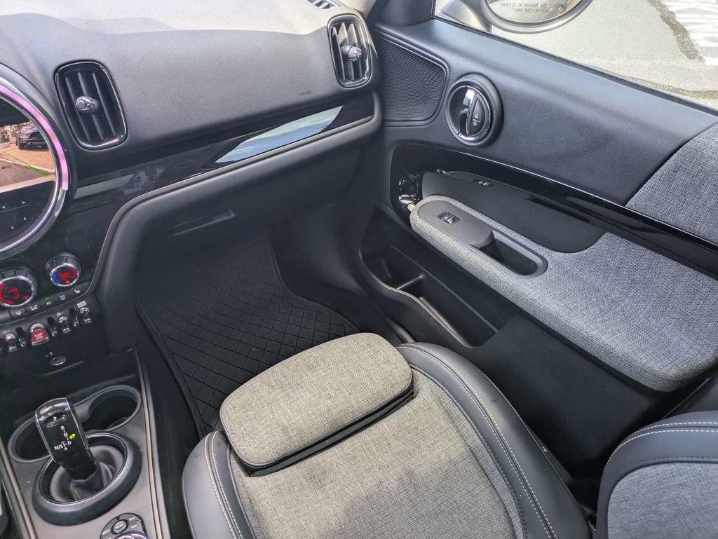 Used 2024 MINI Cooper Countryman S FWD image 18