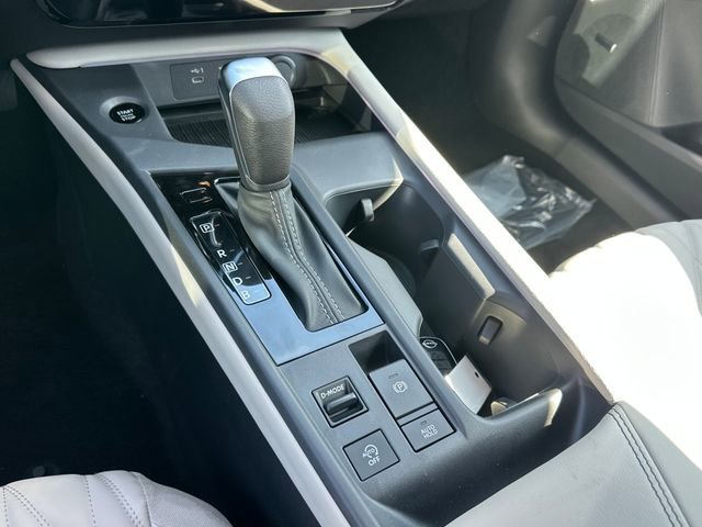 New 2026 Nissan Sentra SL FWD image 21