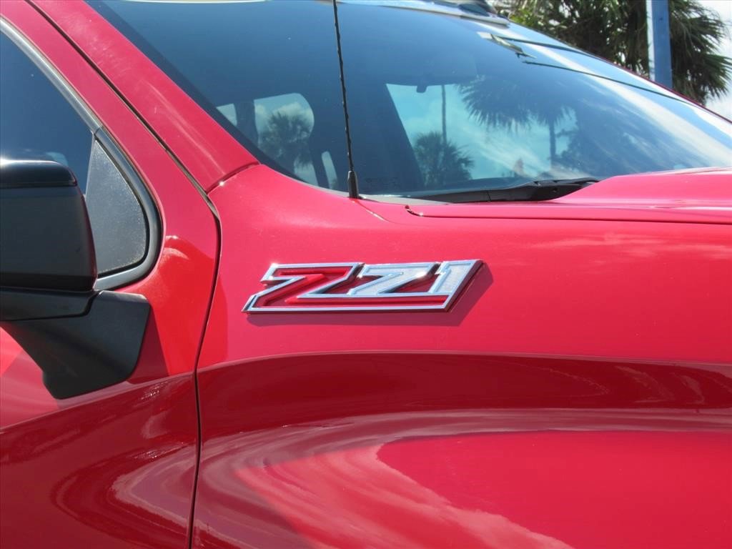 Certified 2022 Chevrolet Silverado 1500 RST image 9