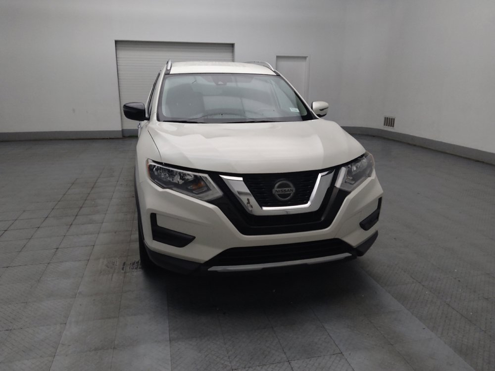 Used 2020 Nissan Rogue SV FWD image 14