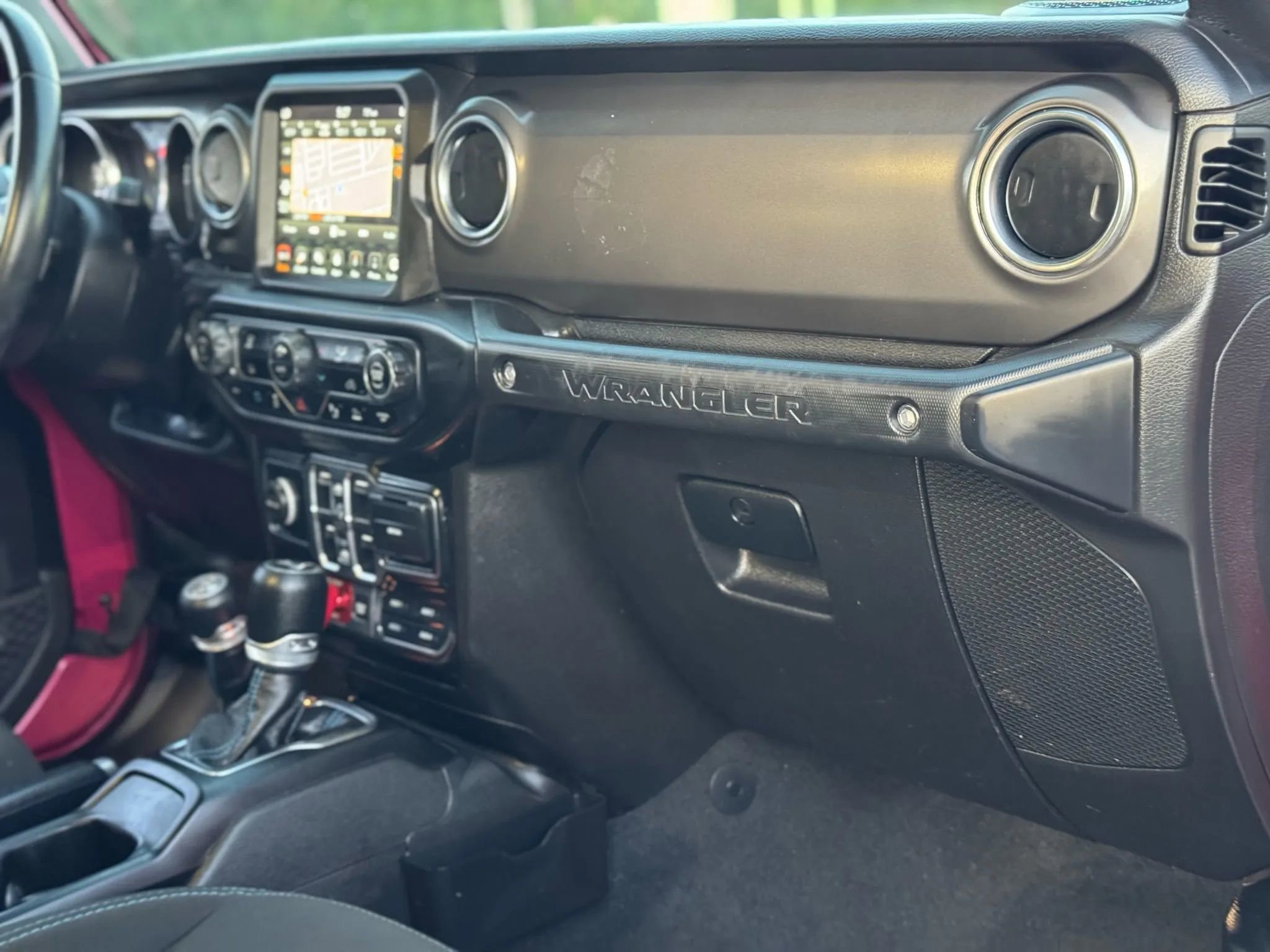 Used 2022 Jeep Wrangler Unlimited Rubicon 4xe w/ Safety Group image 37