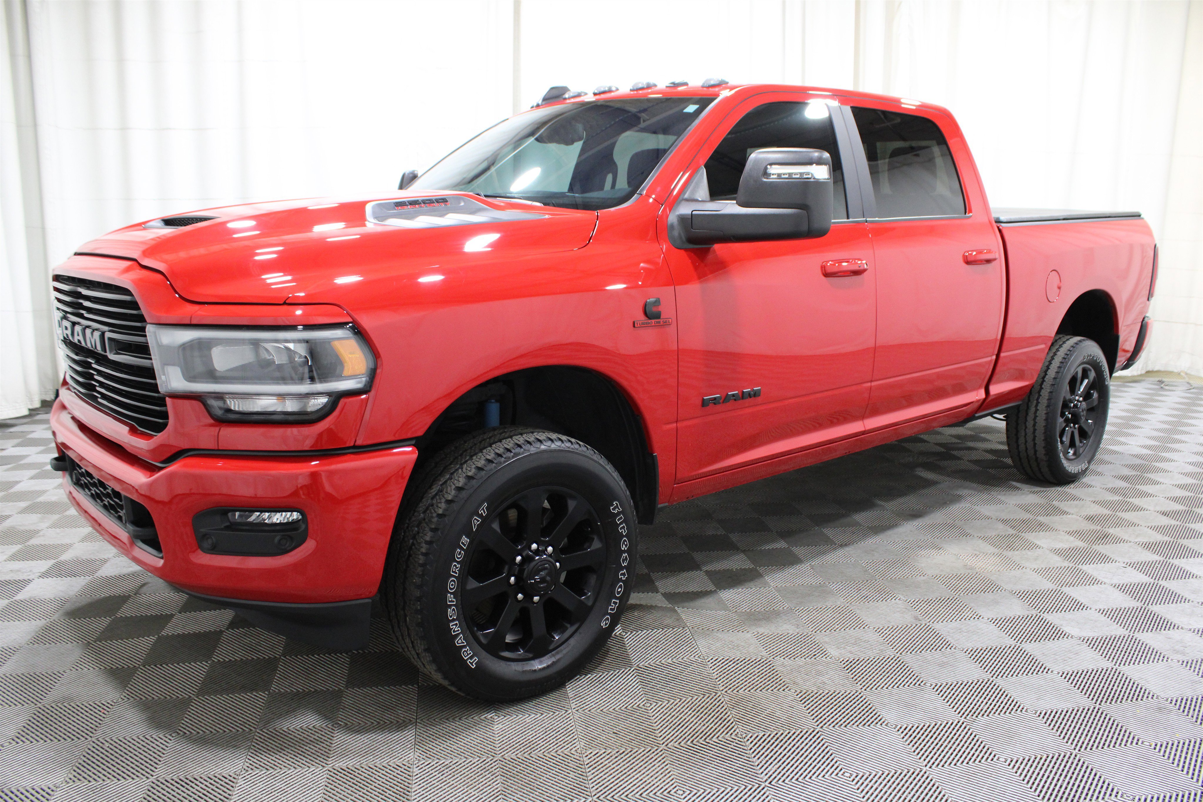 Used 2024 RAM 2500 Laramie w/ Night Edition image 40