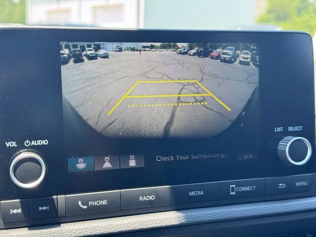 Used 2025 Honda CR-V Sport image 11