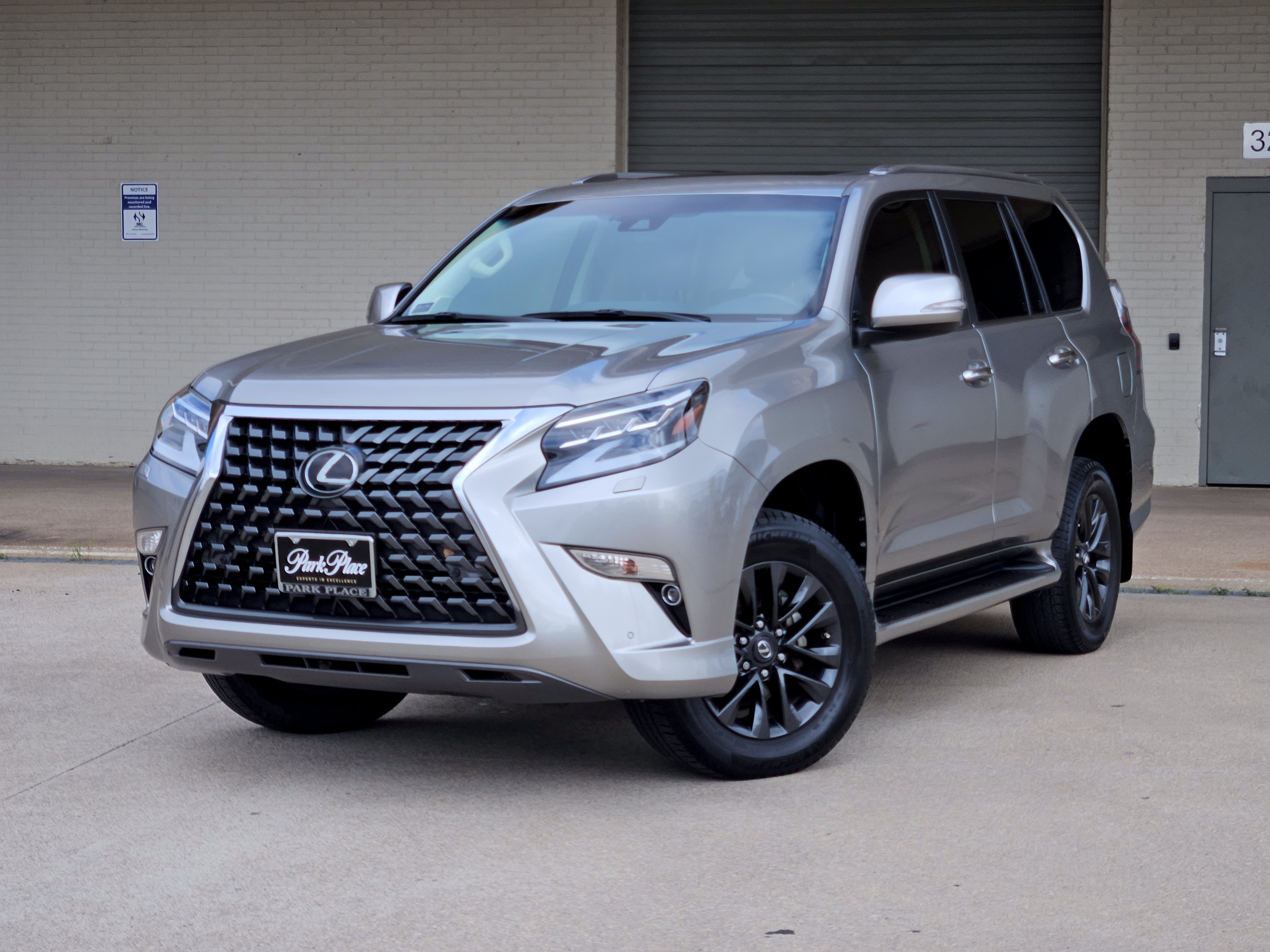 Used 2023 Lexus GX 460 Premium w/ Premium Package AWD/4WD image 1