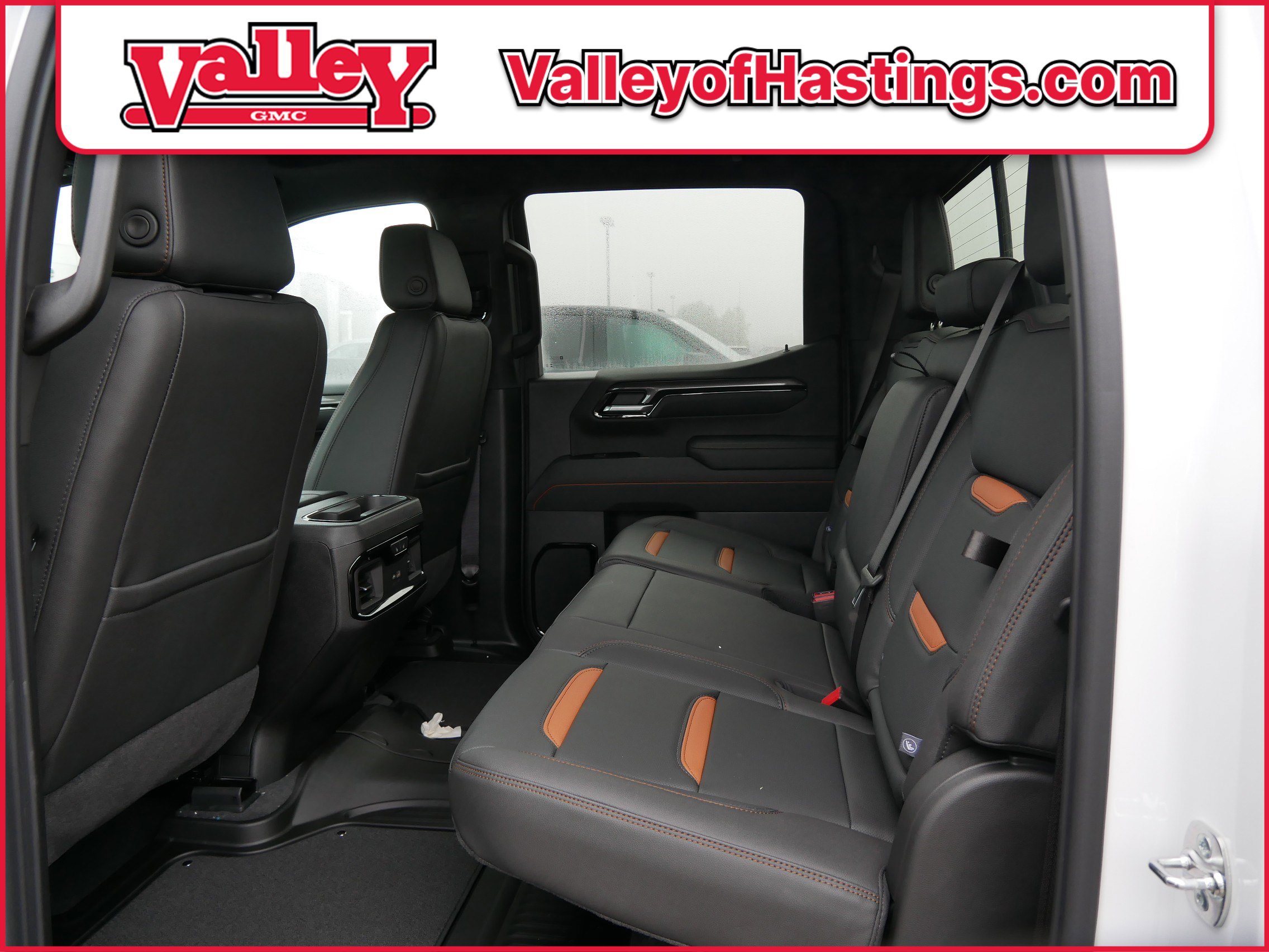 New 2026 GMC Sierra 1500 AT4 w/ Technology Package image 8