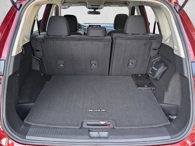 Certified 2025 Nissan Rogue S image 6