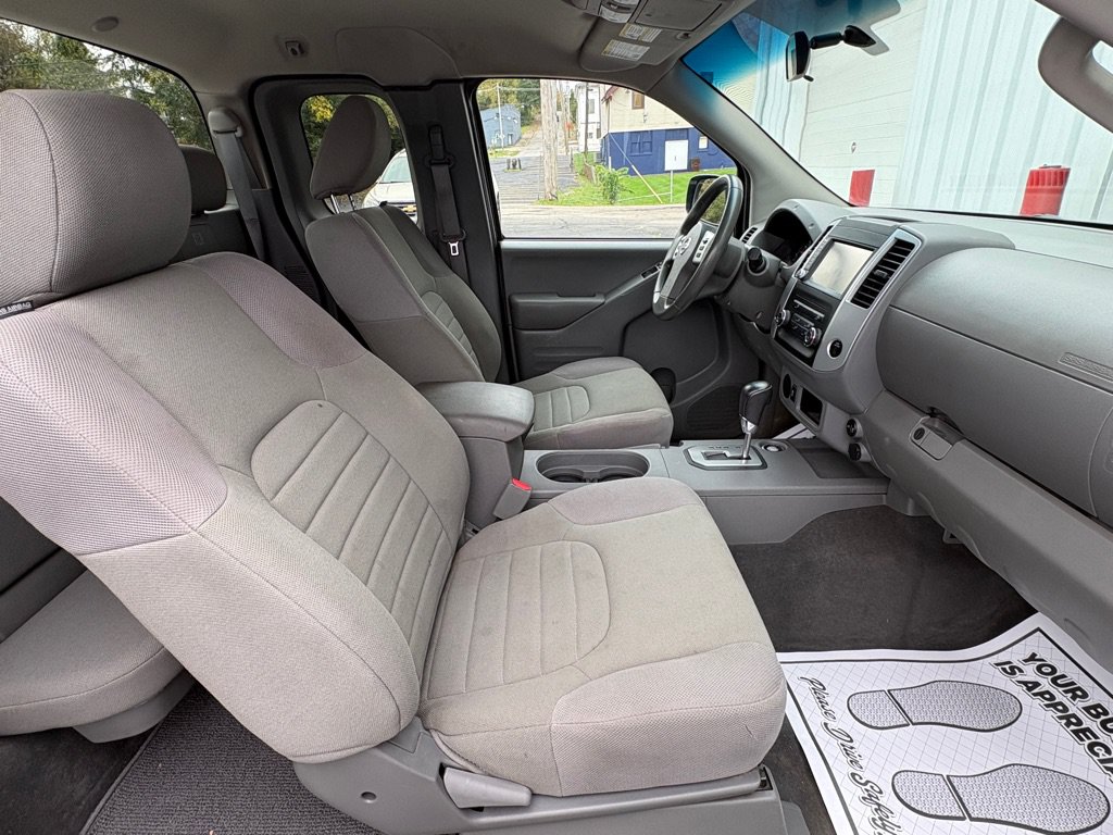 Used 2021 Nissan Frontier S RWD image 17