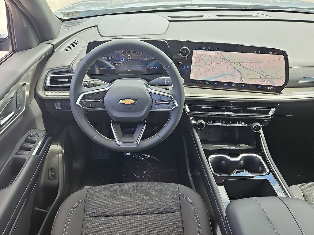 New 2026 Chevrolet Traverse LT w/ Driver Confidence Package image 8